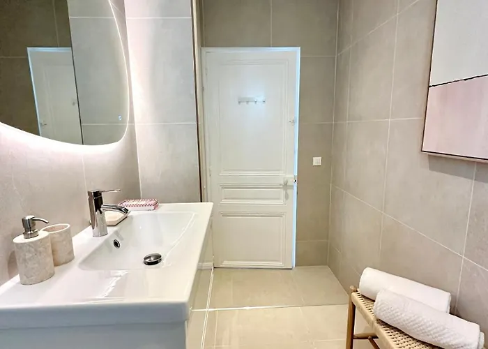 Superbe 3 Pieces - 6 Pers - Clim - Jardin - Apercu